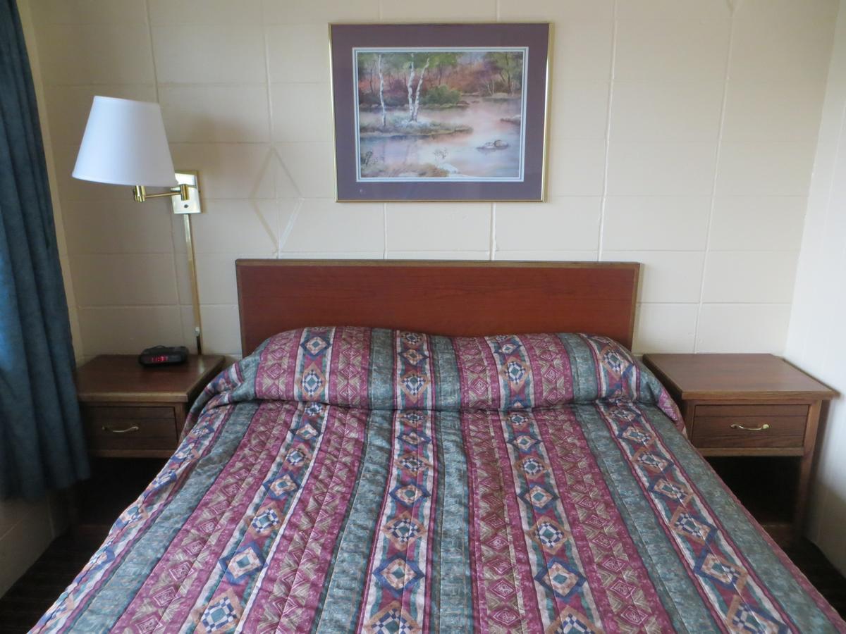 Deluxe Inn/Extended Stay - Council Bluffs Carter Lake Extérieur photo
