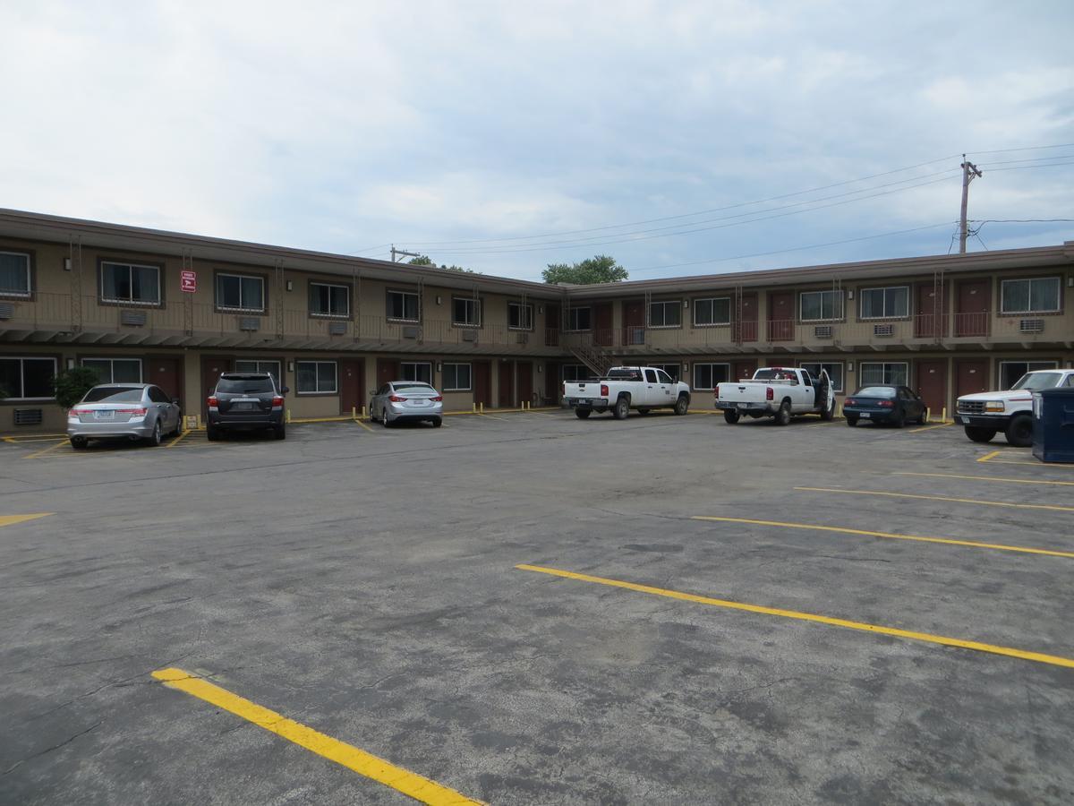 Deluxe Inn/Extended Stay - Council Bluffs Carter Lake Extérieur photo