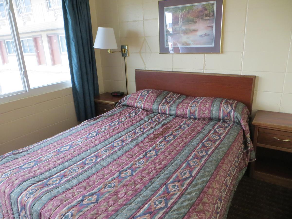 Deluxe Inn/Extended Stay - Council Bluffs Carter Lake Extérieur photo
